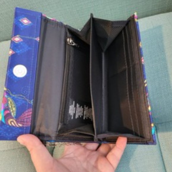 Blue wallet with humming-bird - Picture 3 of 3